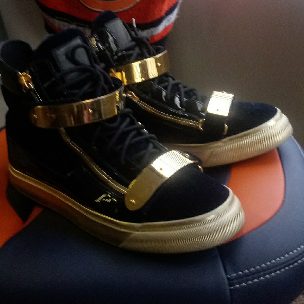 Shoes